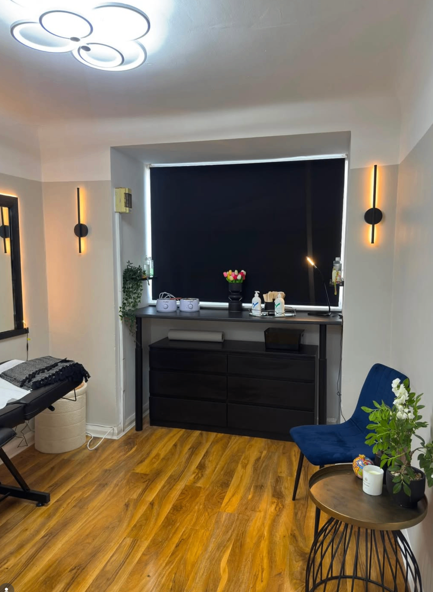 The Waxified treatment room